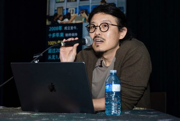 何为当代 | 一场来自多伦多的思想盛宴,让影像与时代深度对话