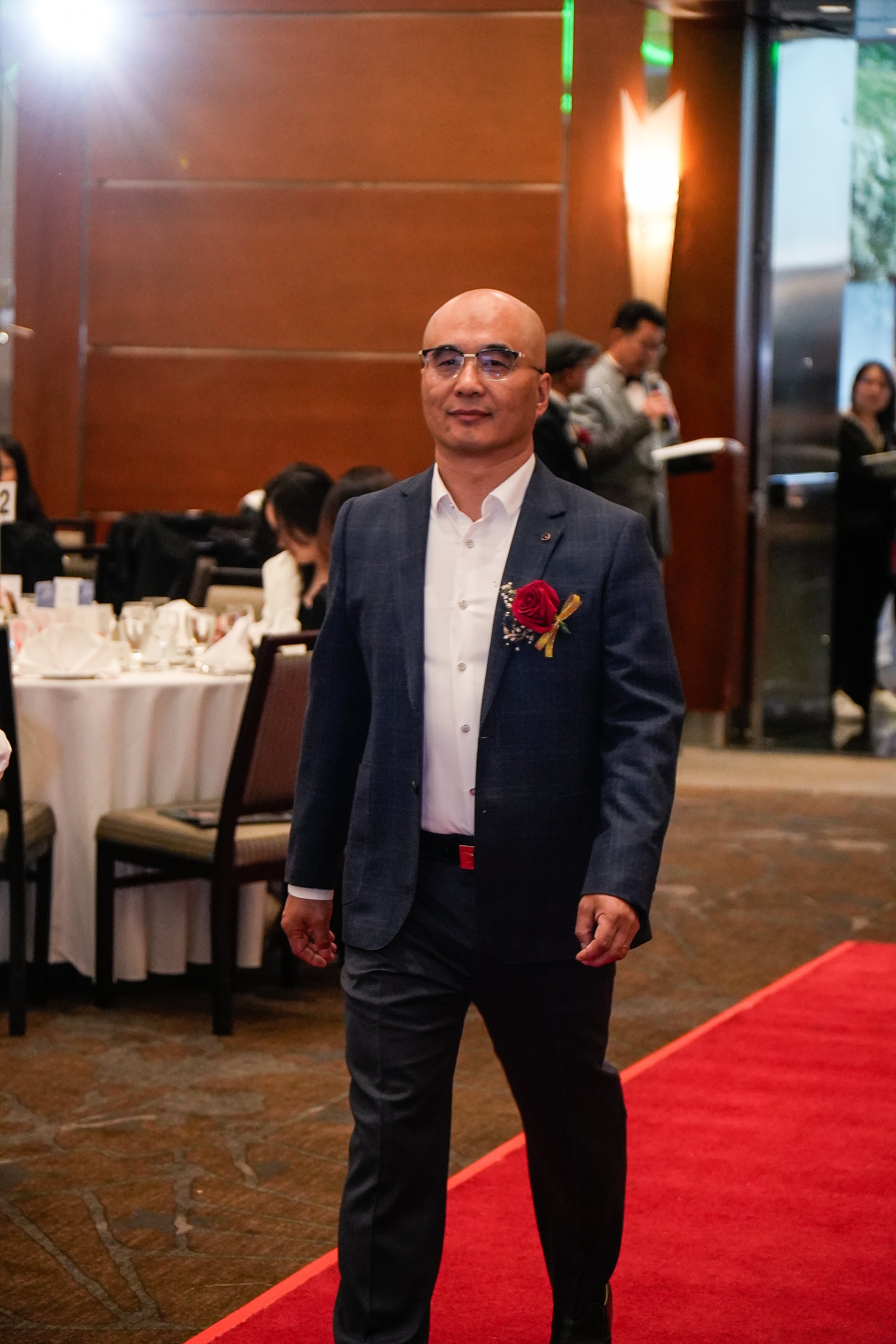 聚势成光·智驭未来——士嘉堡约克区华商会42周年庆典圆满落幕