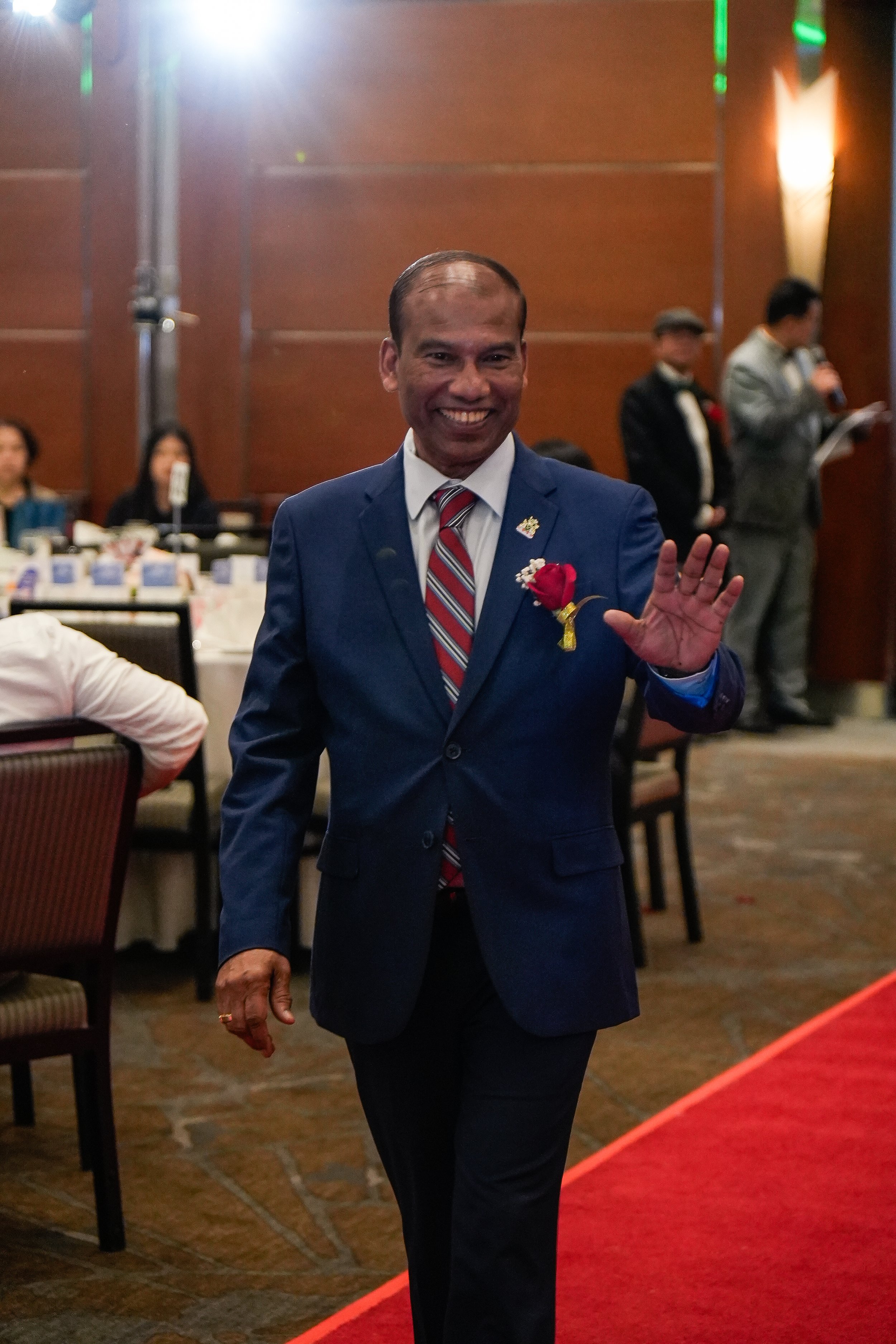 聚势成光·智驭未来——士嘉堡约克区华商会42周年庆典圆满落幕
