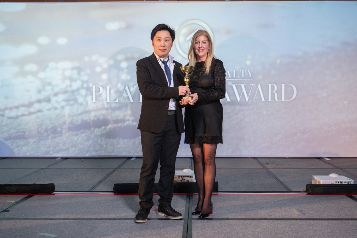 ��o���ŵ������������߰佱����¡�ؾ��У��������������ӽ�