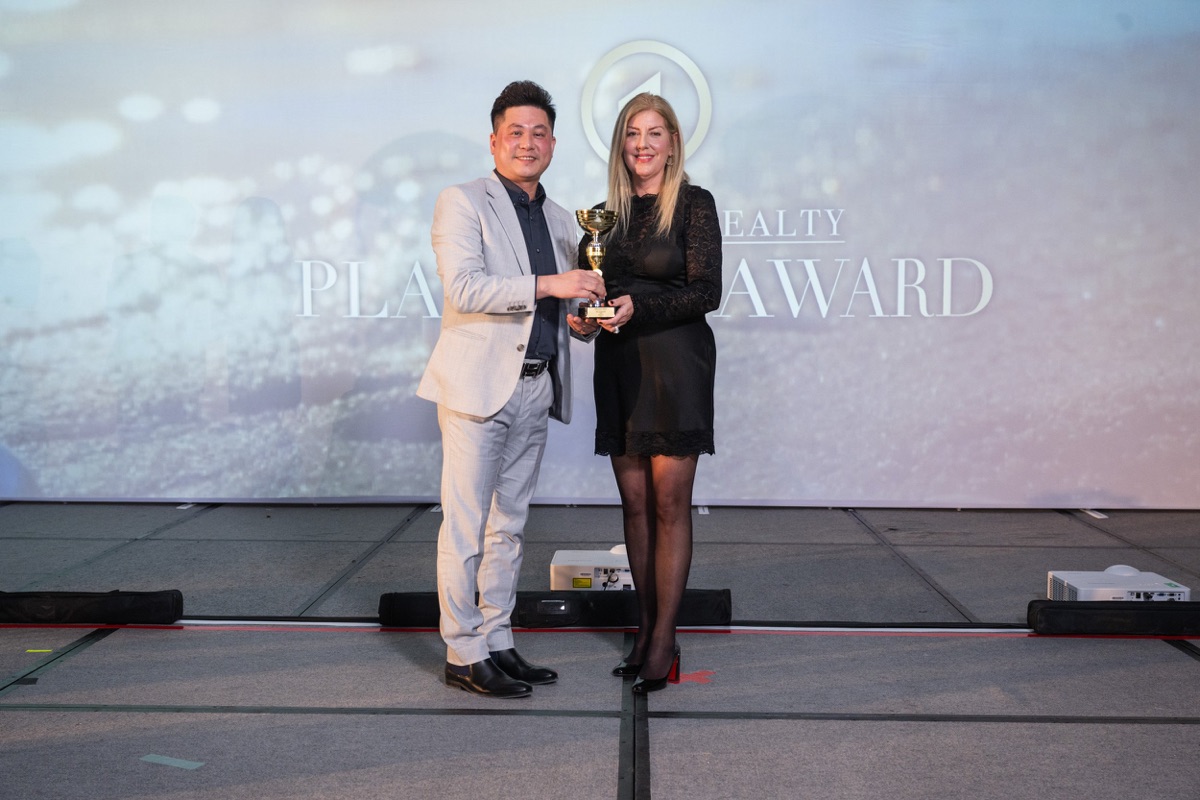 ��o���ŵ������������߰佱����¡�ؾ��У��������������ӽ�