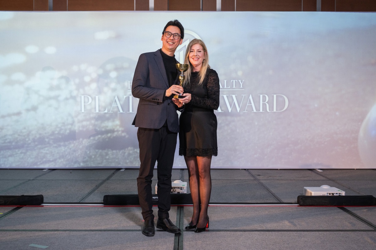 ��o���ŵ������������߰佱����¡�ؾ��У��������������ӽ�