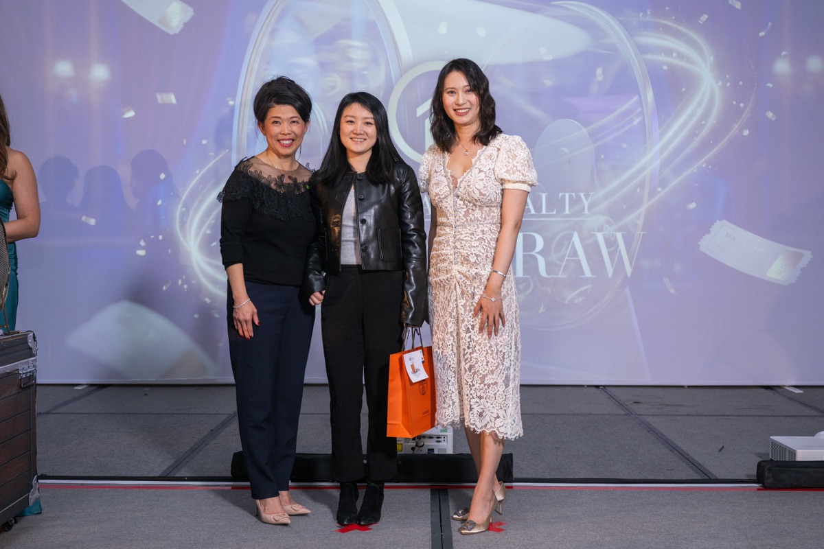 ��o���ŵ������������߰佱����¡�ؾ��У��������������ӽ�