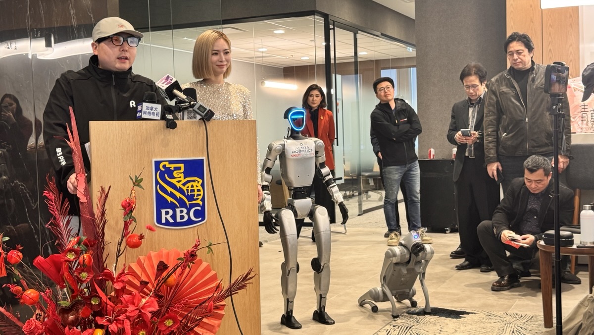 ���׶ഺ���̻����2��14-15���𺳿��� ����ζ�컨�塱�ع飡