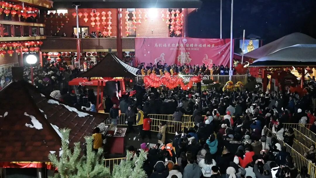 万众同心迎马年|加拿大佛教会湛山精舍举行2026丙午除夕敲钟祈福