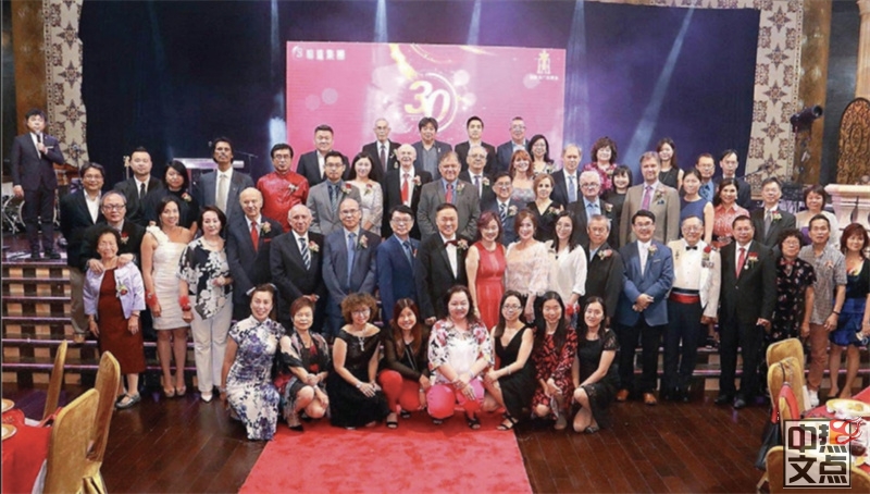 37�ط���ͬ�����������³�-���ۼ����ܲ�½����Яȫ��Ա��������