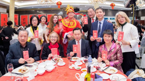 根在三秦·情满加国 — 加拿大陕西同乡会二十五周年庆典圆满举行