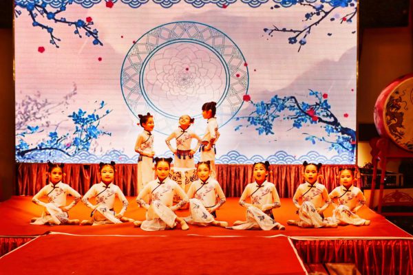 根在三秦·情满加国 — 加拿大陕西同乡会二十五周年庆典圆满举行