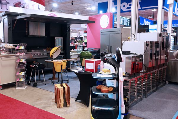 ������ҵ��ҵ�����ܻ����й������豸��ҵ��չ���ô�����豸չ��