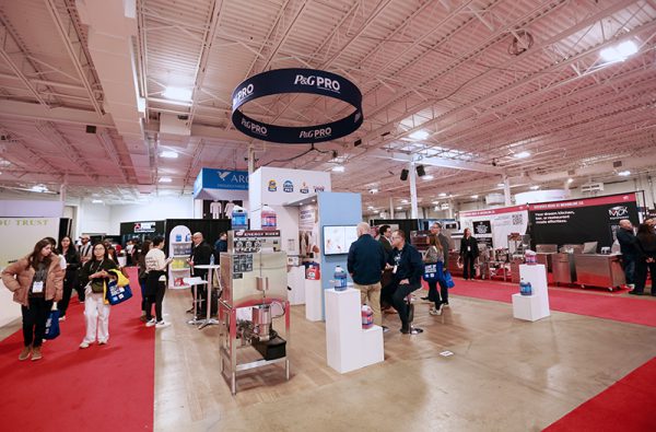 ������ҵ��ҵ�����ܻ����й������豸��ҵ��չ���ô�����豸չ��