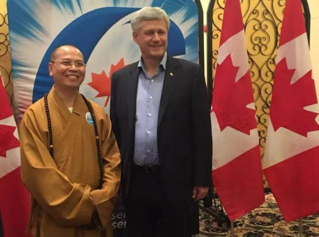 ��������������ϯ���ô���������������Ļ�Ϊ�Ź��ٶ�Ԫ����