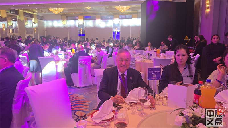 加中贸促会会长陆炳雄参加北京CBD论坛,共话“一带一路”全球发