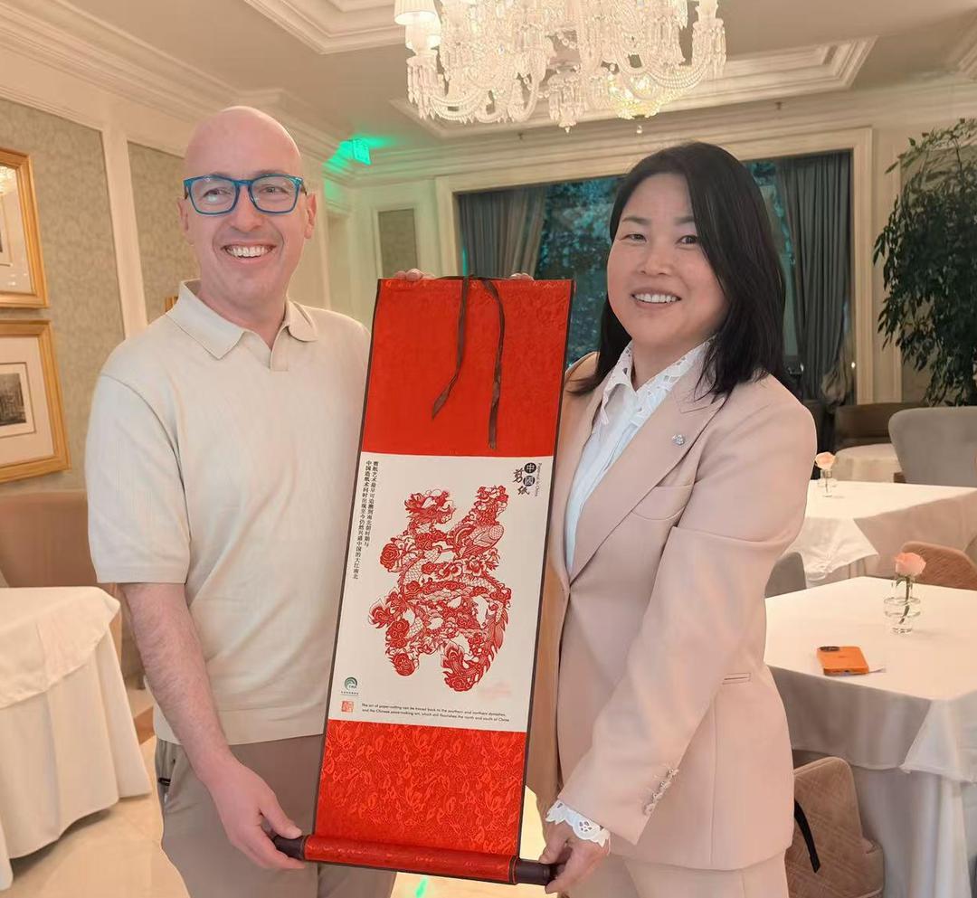 “鲜味摆渡人”——天津市肉类协会会长、知名女企业家邢艳玲访谈
