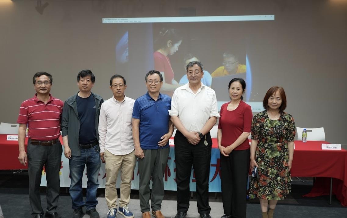 瑞邦倾情冠名第二届“花样年华”年会绽放巾帼芳华政商文艺界共襄