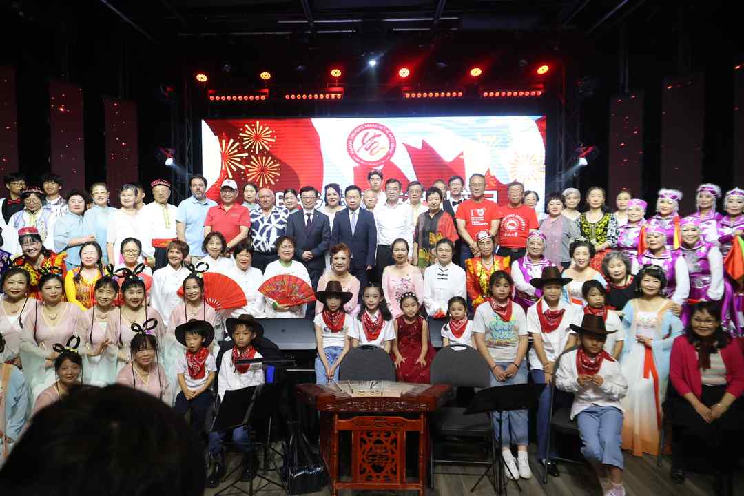 加拿大国庆日总理贺信致意 多伦多上演“跨代同台”共谱加拿大多