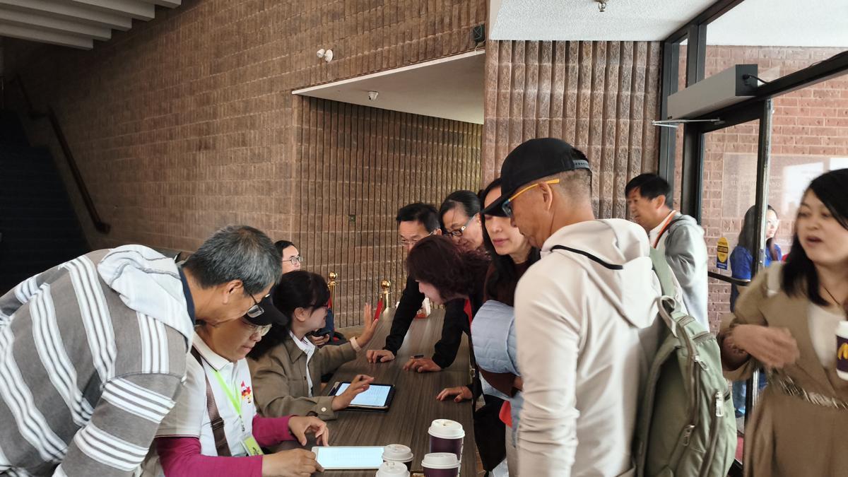 第三届加拿大高校杯掼蛋大赛圆满成功1