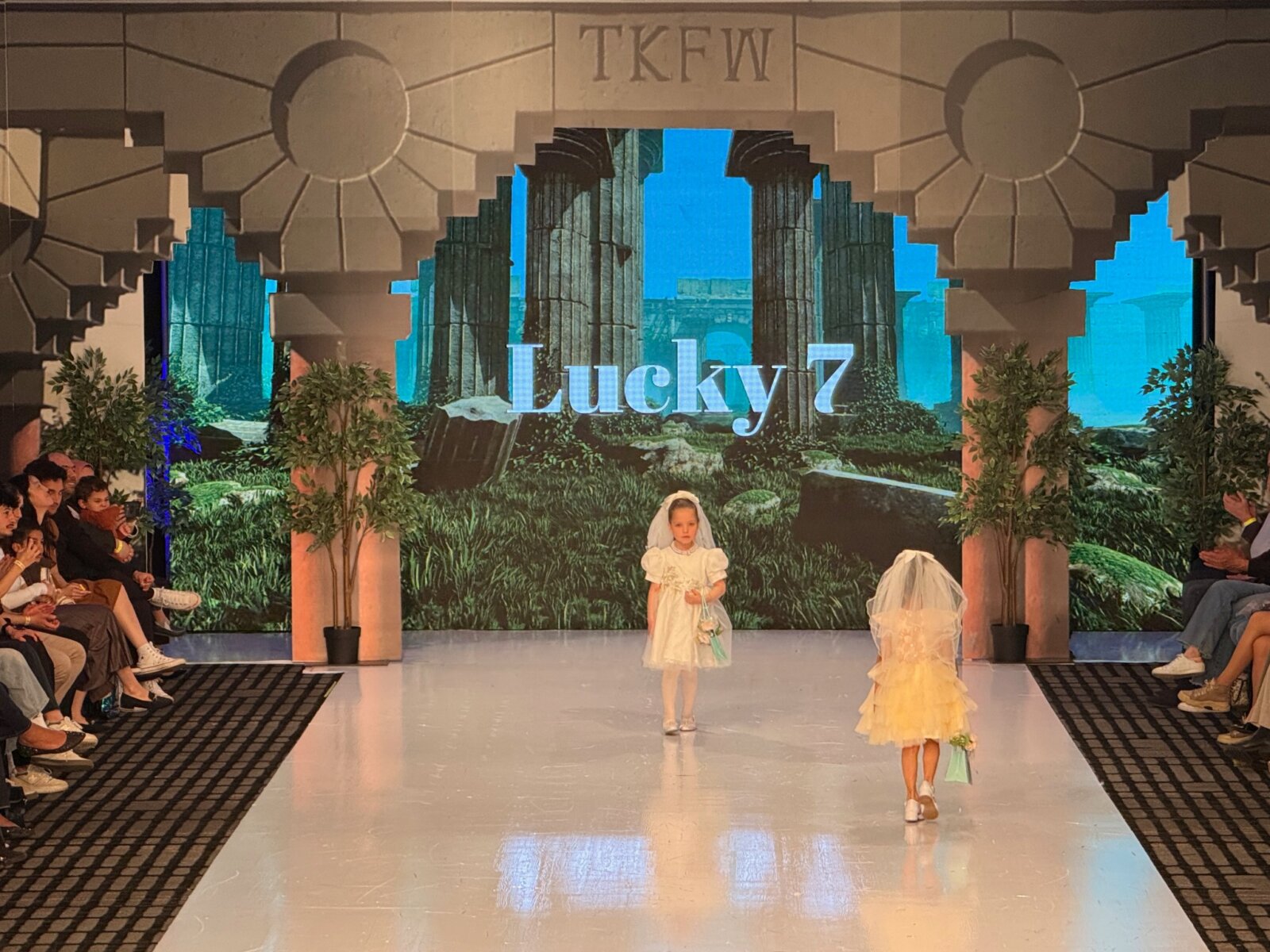 �ú����¸�����۹�ƣ�TKFW S44�����콢���㿪����ѡ������