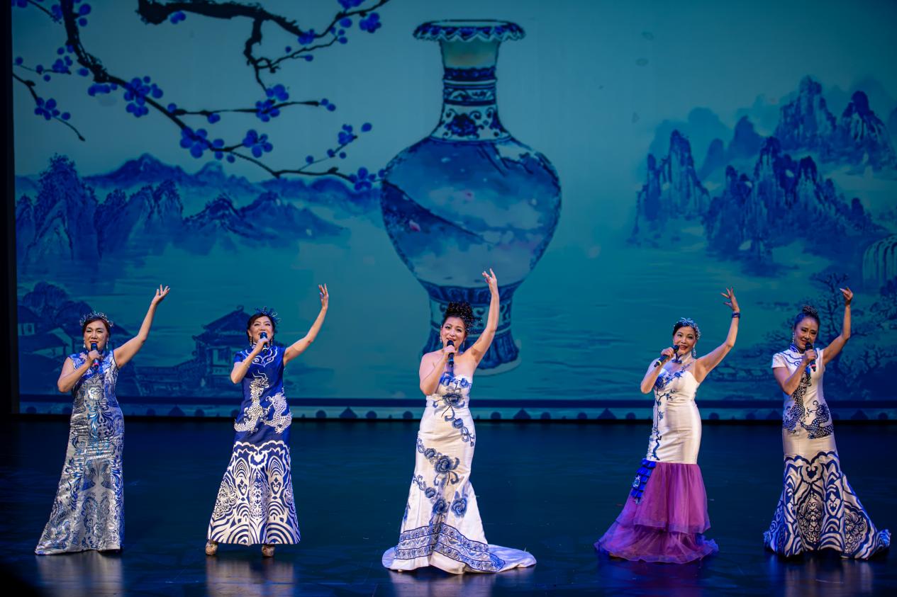 枫韵启新程 金秋绽芳华 —“ 枫韵金秋 ” 瑞邦多元感恩晚会圆满