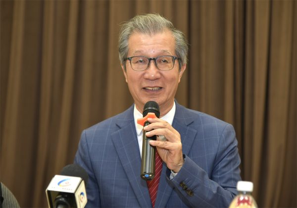 万锦市副市长陈国治率团访问武汉成果丰硕!